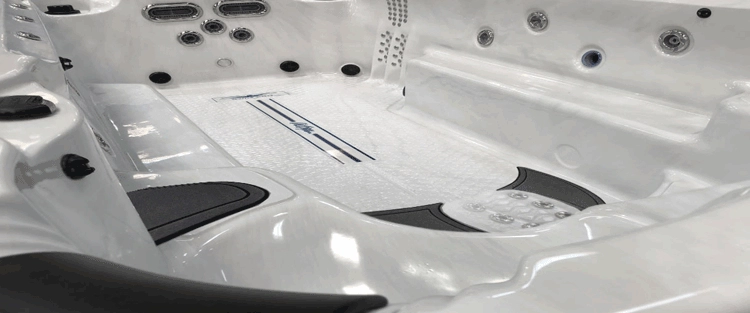 Cal Grip™ for hot tubs in Budapest